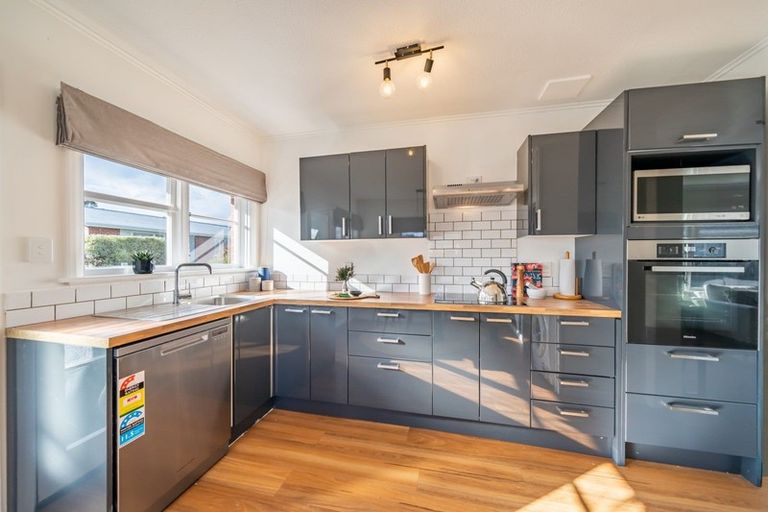 Photo of property in 1/8 Hildreth Street, Trentham, Upper Hutt, 5018