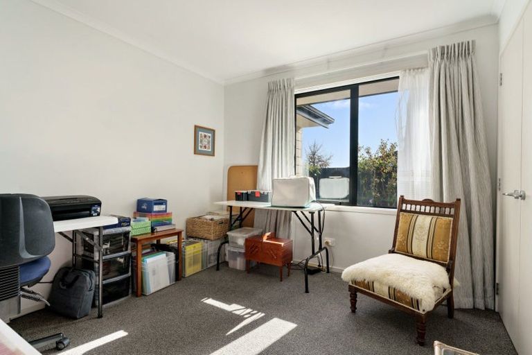 Photo of property in 11 Bernies Way, Ohauiti, Tauranga, 3112