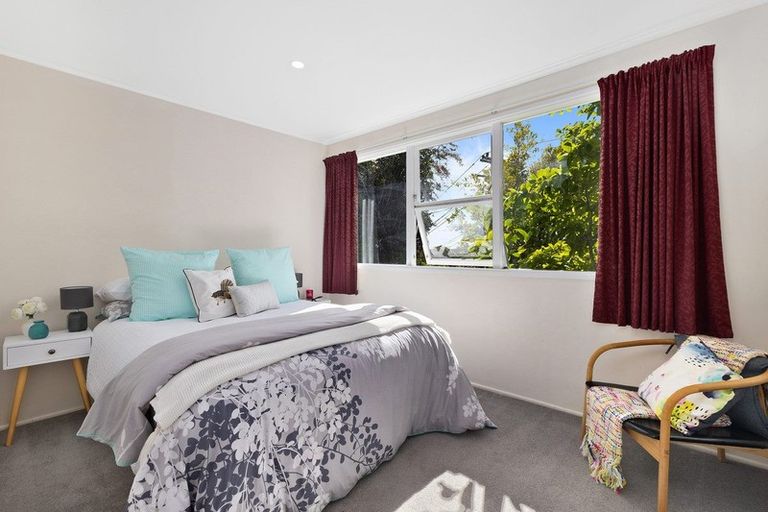 Photo of property in 134 Manuka Road, Bayview, Auckland, 0629
