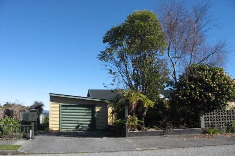 Photo of property in 27 Whitcombe Terrace, Hokitika, 7810