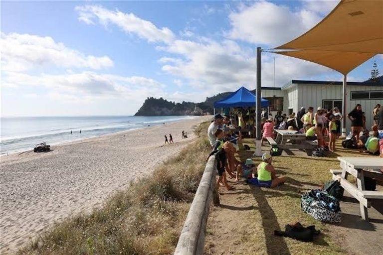 Photo of property in 11 Mako Avenue, Whiritoa, Whangamata, 3691