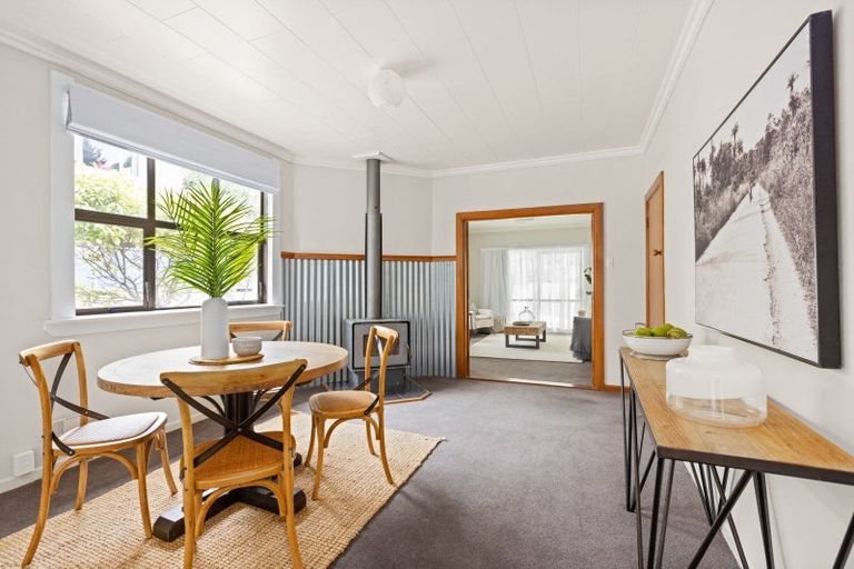 Photo of property in 153 Milton Road, Bluff Hill, Napier, 4110