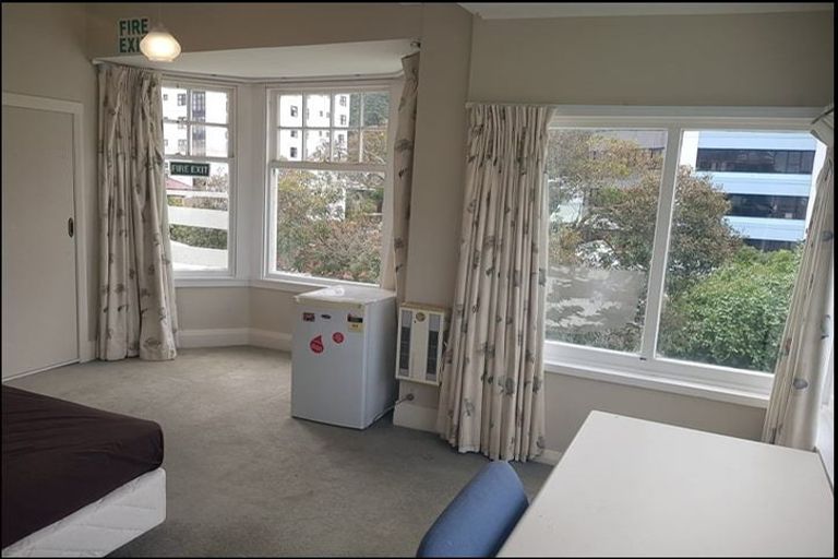 Photo of property in 1 Collina Terrace, Thorndon, Wellington, 6011