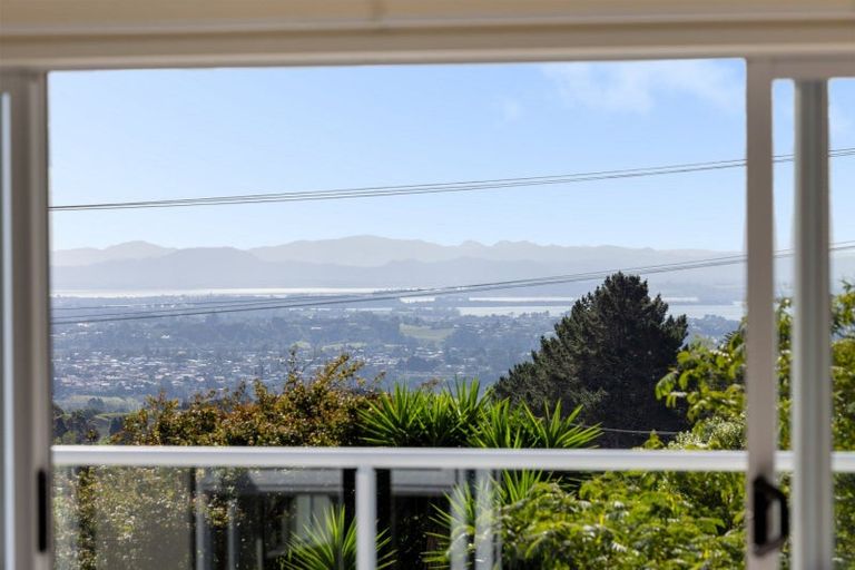 Photo of property in 6 Rowe Road, Ohauiti, Tauranga, 3173