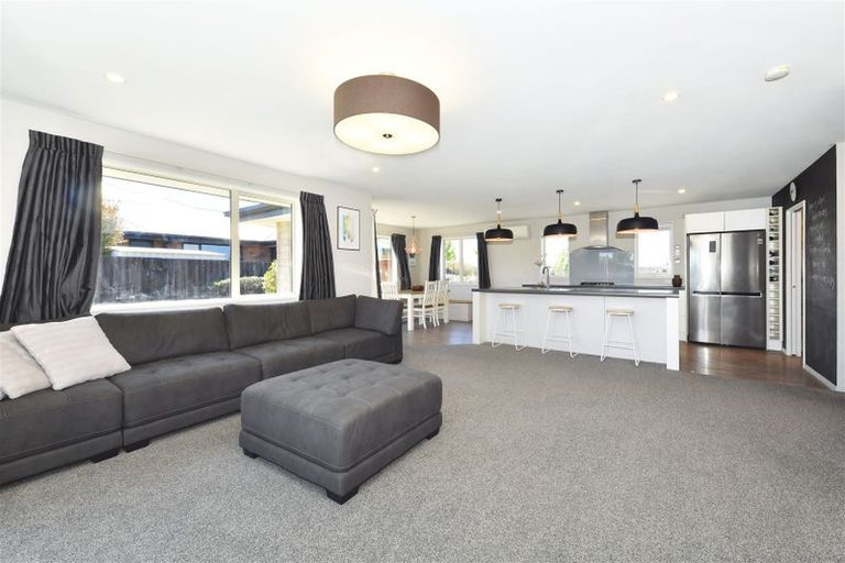 Photo of property in 16 Bradbury Avenue, Rolleston, 7614