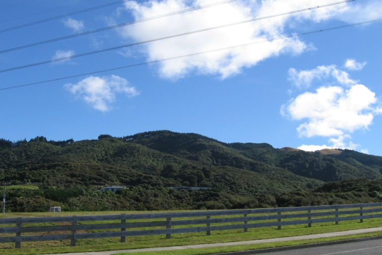 Photo of property in 57 Kirton Drive, Riverstone Terraces, Upper Hutt, 5018