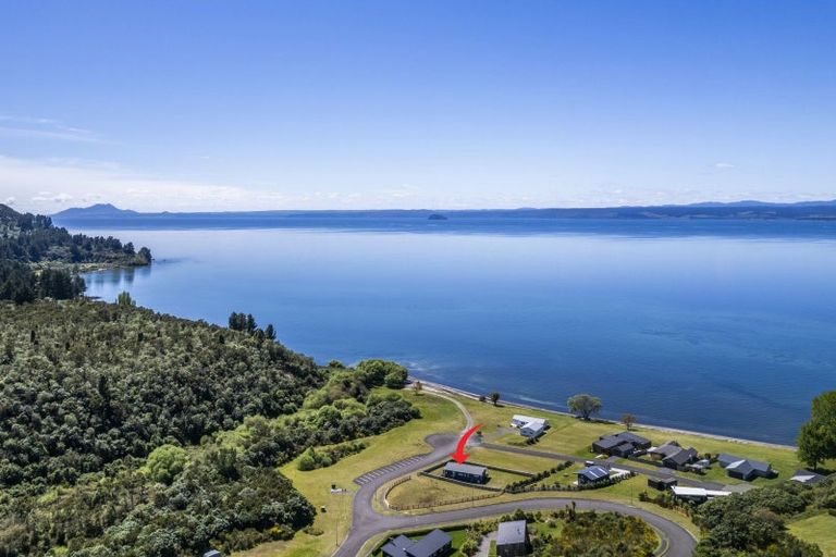 Photo of property in 4 Piripi Place, Kuratau, Turangi, 3381