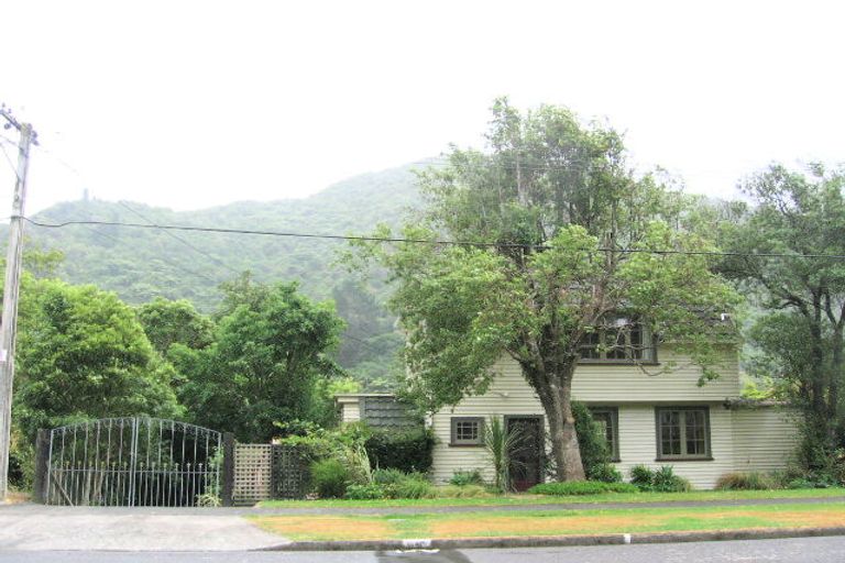 Photo of property in 8 Black Beech Street, Birchville, Upper Hutt, 5018