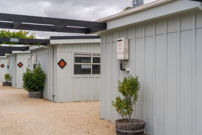 Photo of property in 24 Cologne Street, Martinborough, 5711