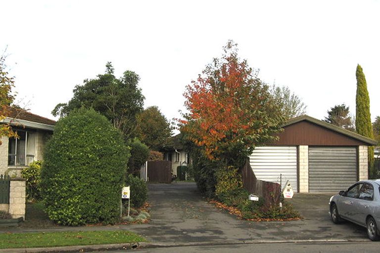 Photo of property in 23 Sawtell Place, Northcote, Christchurch, 8052