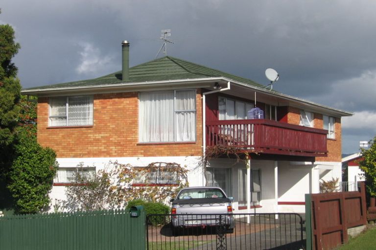 Photo of property in 39 Anich Road, Massey, Auckland, 0614