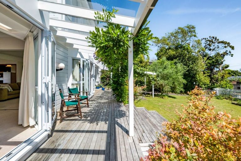 Photo of property in 75c Govett Avenue, Frankleigh Park, New Plymouth, 4310