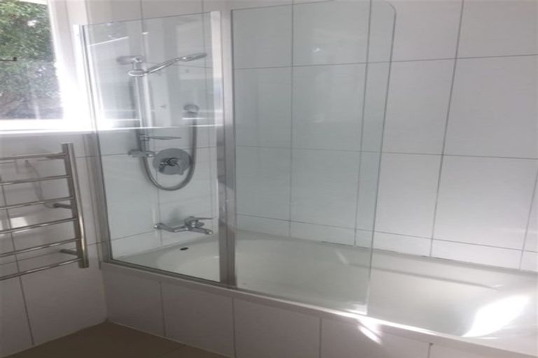 Photo of property in 118 Brookside Terrace, Bryndwr, Christchurch, 8053