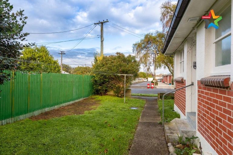 Photo of property in 1/21 Totara Street, Trentham, Upper Hutt, 5018