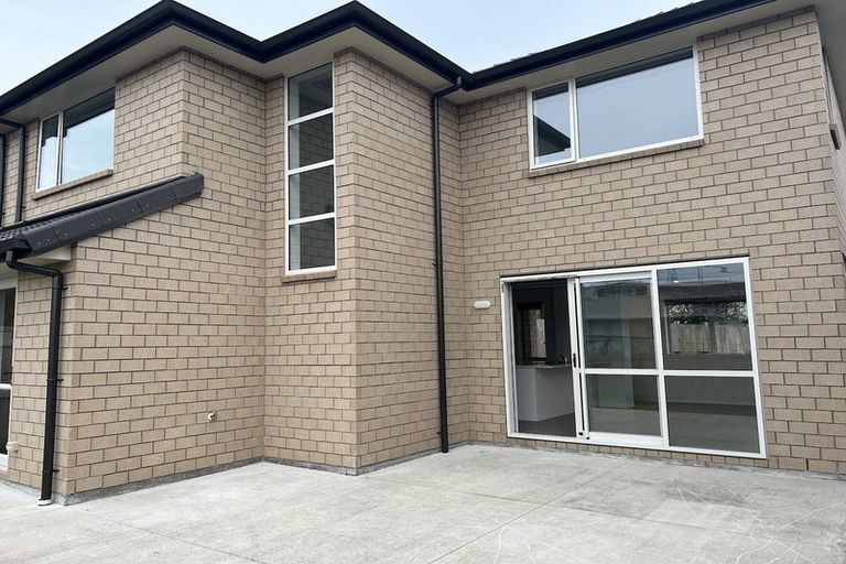 Photo of property in 7b Yeoman Place, Howick, Auckland, 2014