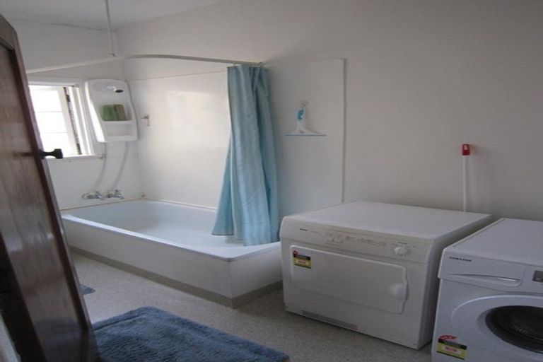 Photo of property in 4/121 Hill Street, Thorndon, Wellington, 6011