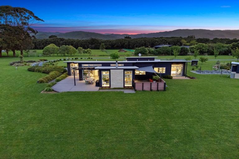 Photo of property in 243 Otaki Gorge Road, Hautere, Otaki, 5582