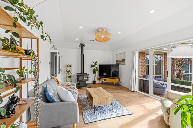 Photo of property in 25 Rempstone Drive, Halswell, Christchurch, 8025