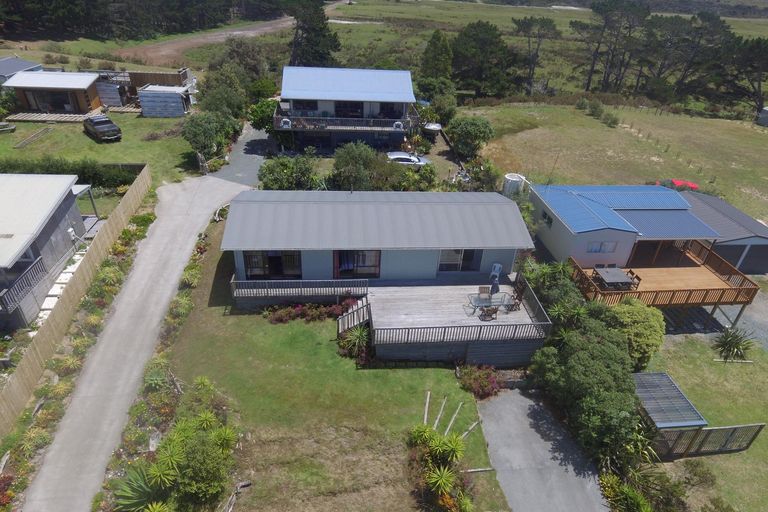 Photo of property in 68 Marreine Place, Karikari Peninsula, Kaitaia, 0483