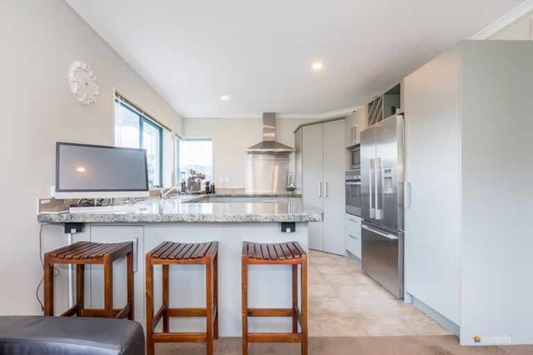Photo of property in 63 Percy Kinsman Crescent, Riverstone Terraces, Upper Hutt, 5018