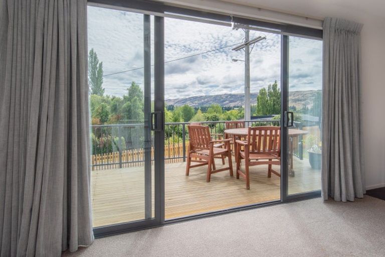 Photo of property in 4 Selkirk Street, Roxburgh, 9500