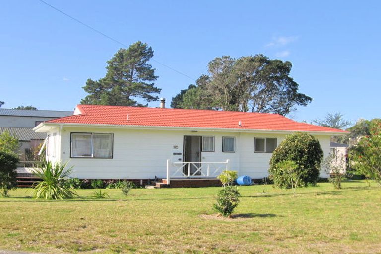 Photo of property in 41 Riverview Road, Cooks Beach, Whitianga, 3591