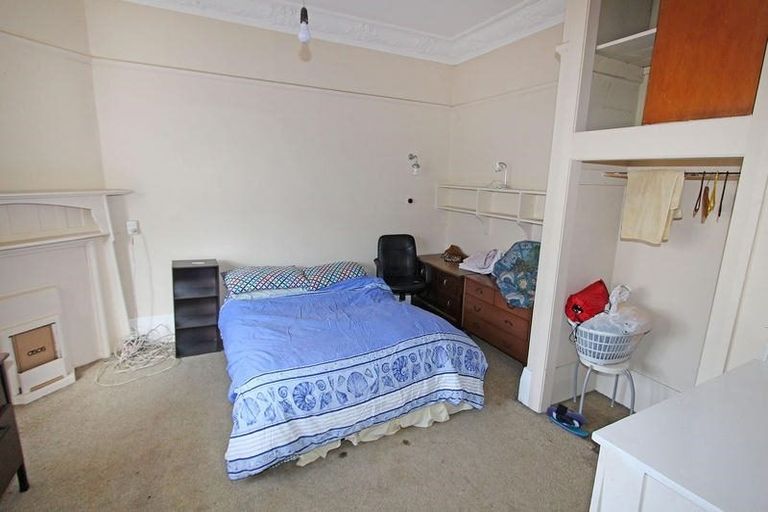 Photo of property in 28 Warrender Street, North Dunedin, Dunedin, 9016