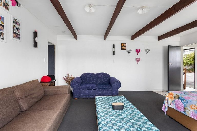 Photo of property in 2/1 Taupo Avenue, Mount Maunganui, 3116