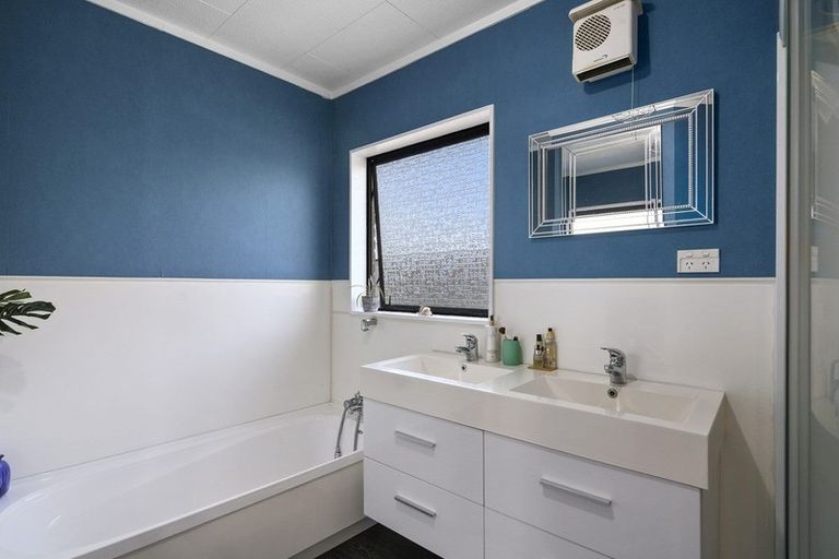 Photo of property in 16a Totara Park Avenue, Motueka, 7120