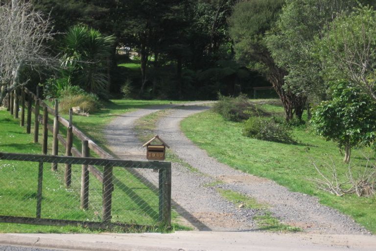 Photo of property in 1940 Rings Road, Coromandel, 3506