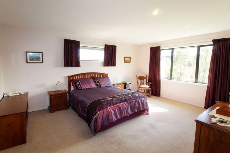 Photo of property in 14 North Ridge Drive, Oamaru North, Oamaru, 9400