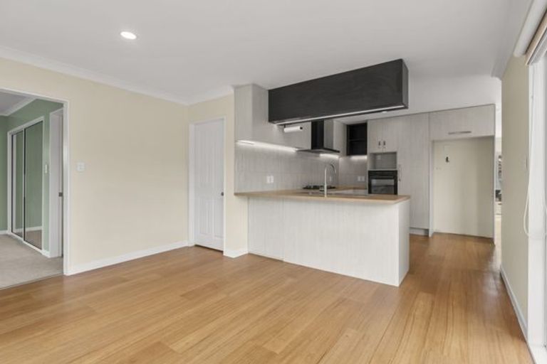 Photo of property in 202 Gravatt Road, Papamoa Beach, Papamoa, 3118