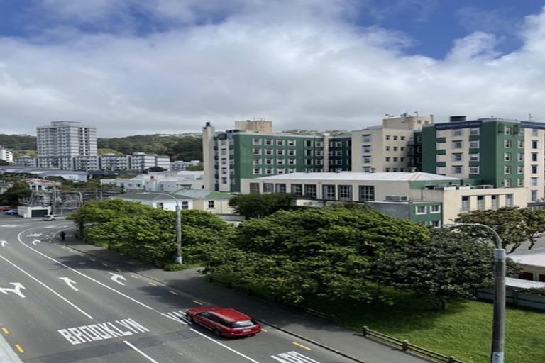 Photo of property in Sunset West, 405/251 Victoria Street, Wellington, 6011
