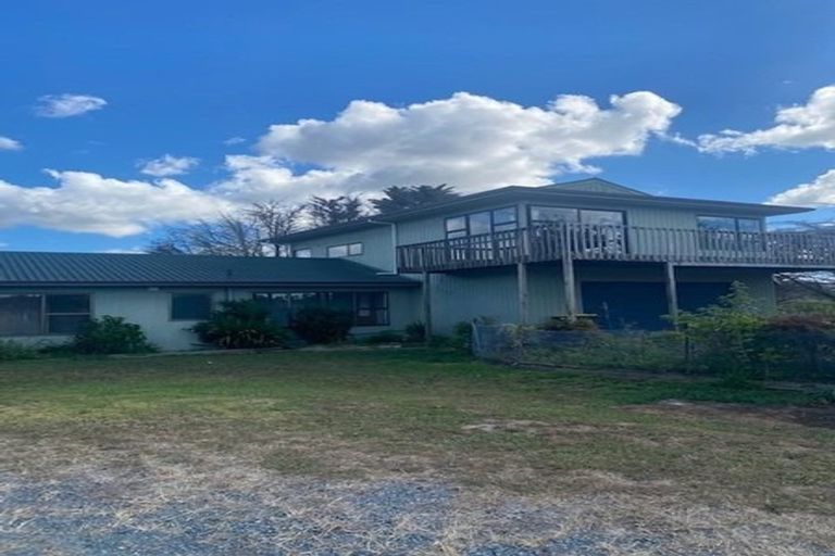 Photo of property in 195 Pine Valley Road, Dairy Flat, Silverdale, 0992