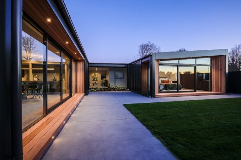 Photo of property in 99 Sutherlands Road, Halswell, Christchurch, 8025