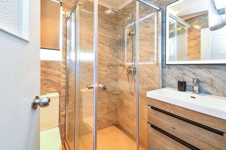 Photo of property in 16a Nogat Avenue, Papatoetoe, Auckland, 2024