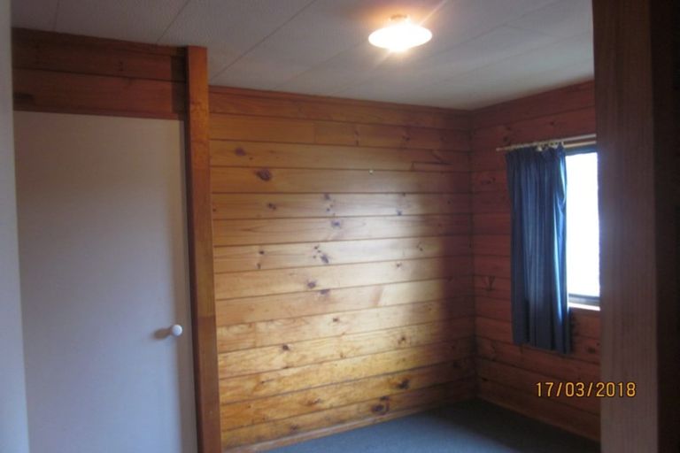 Photo of property in 1/19 Woodside Road, Massey, Auckland, 0614