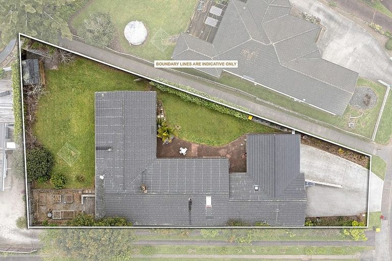 Photo of property in 106 The Circle, Manly, Whangaparaoa, 0930