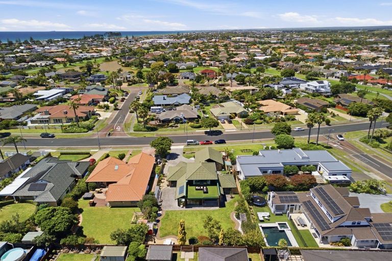 Photo of property in 72 Palm Beach Boulevard, Papamoa Beach, Papamoa, 3118