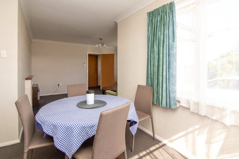 Photo of property in 186 Tremaine Avenue, Westbrook, Palmerston North, 4412