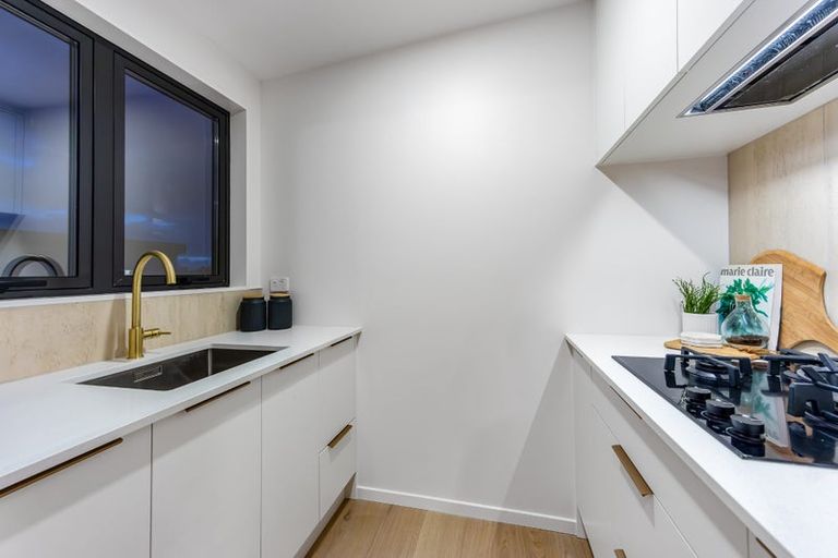 Photo of property in 53 Kumukumu Road, Long Bay, Auckland, 0630