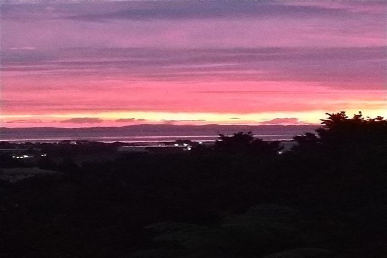 Photo of property in 97 Goodwood Drive, Goodwood Heights, Auckland, 2105