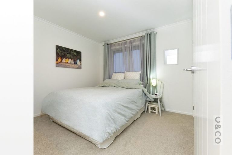 Photo of property in 5 Walnut Road, Riverhead, 0820