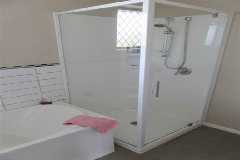 Photo of property in 16 Kauri Terrace, Hargest, Invercargill, 9810