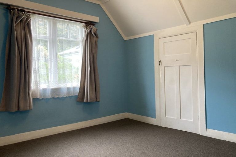 Photo of property in 28 Duncan Terrace, Kilbirnie, Wellington, 6022