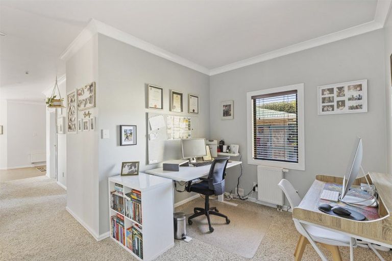 Photo of property in 128 Wairau Road, Oakura, 4314