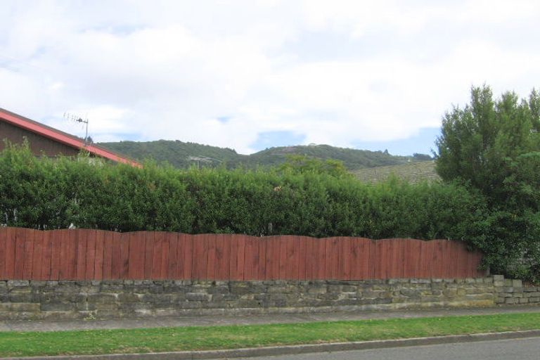 Photo of property in 1 Foster Street, Taita, Lower Hutt, 5011