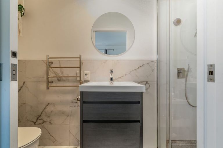 Photo of property in 30 Boundary Road, Opaheke, Papakura, 2113