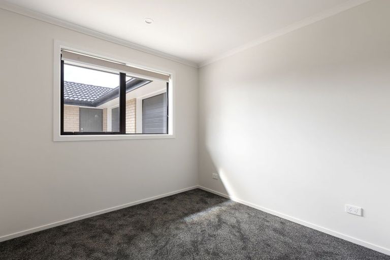 Photo of property in 9 Manawaroa Close, Grandview Heights, Hamilton, 3200