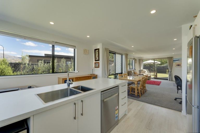 Photo of property in 17 Guano Crescent, Cromwell, 9310